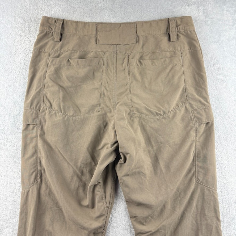 Duluth Trading Pants Mens 34x30 Beige Armachillo Cargo Hiking Outdoor Ripstop - Picture 4 of 10
